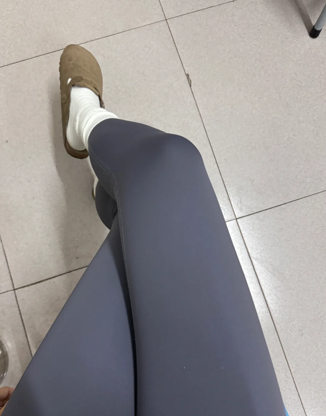 又到了瑜伽裤当秋裤的季节！！?