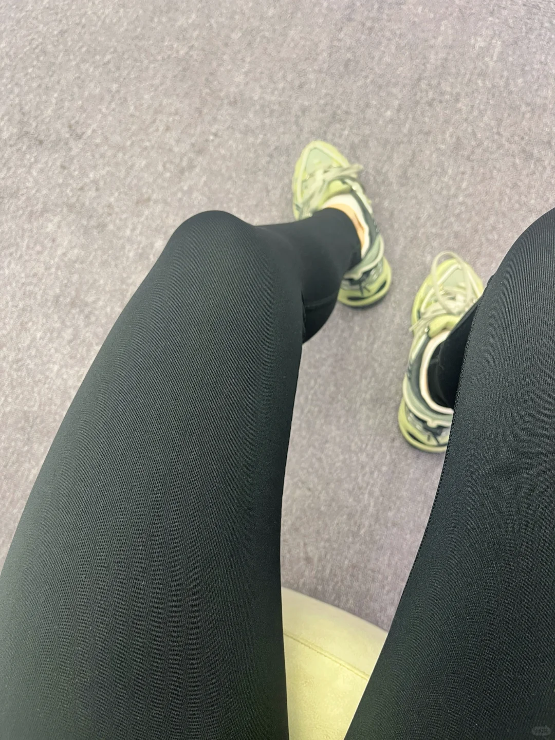 普通人第一次挑战穿瑜伽裤…