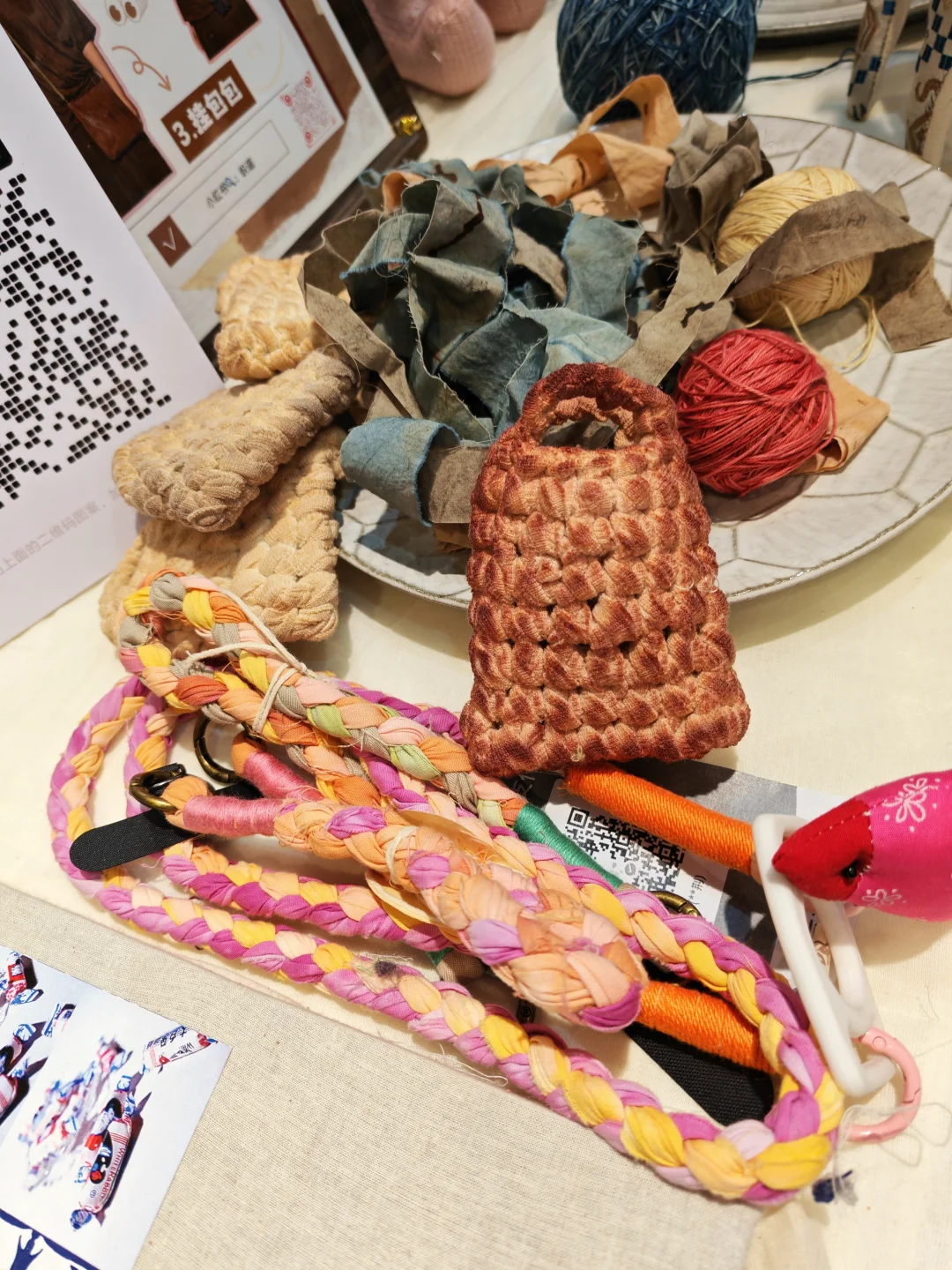 感受上海面料服装展的陈列美学