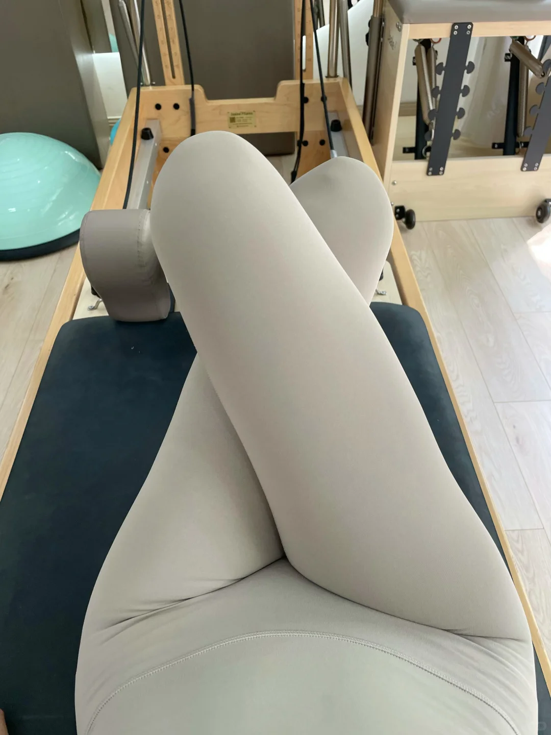 穿了跟没穿一样的裸感瑜伽裤yyds