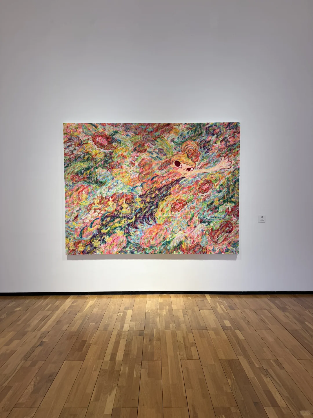 不是上海！！在重庆！！六角彩子新展来了。。。