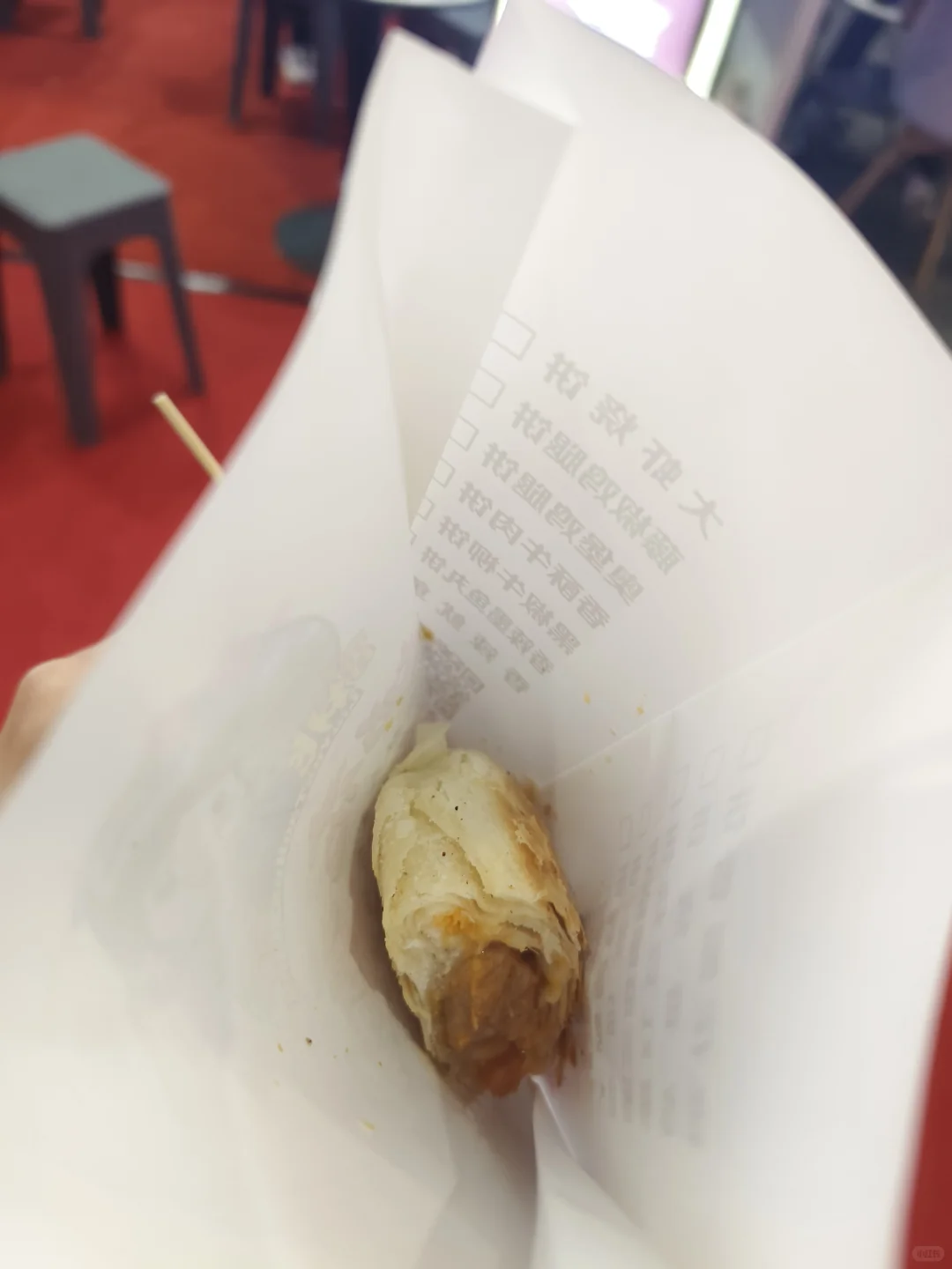 去逛展吗？免费吃喝那种