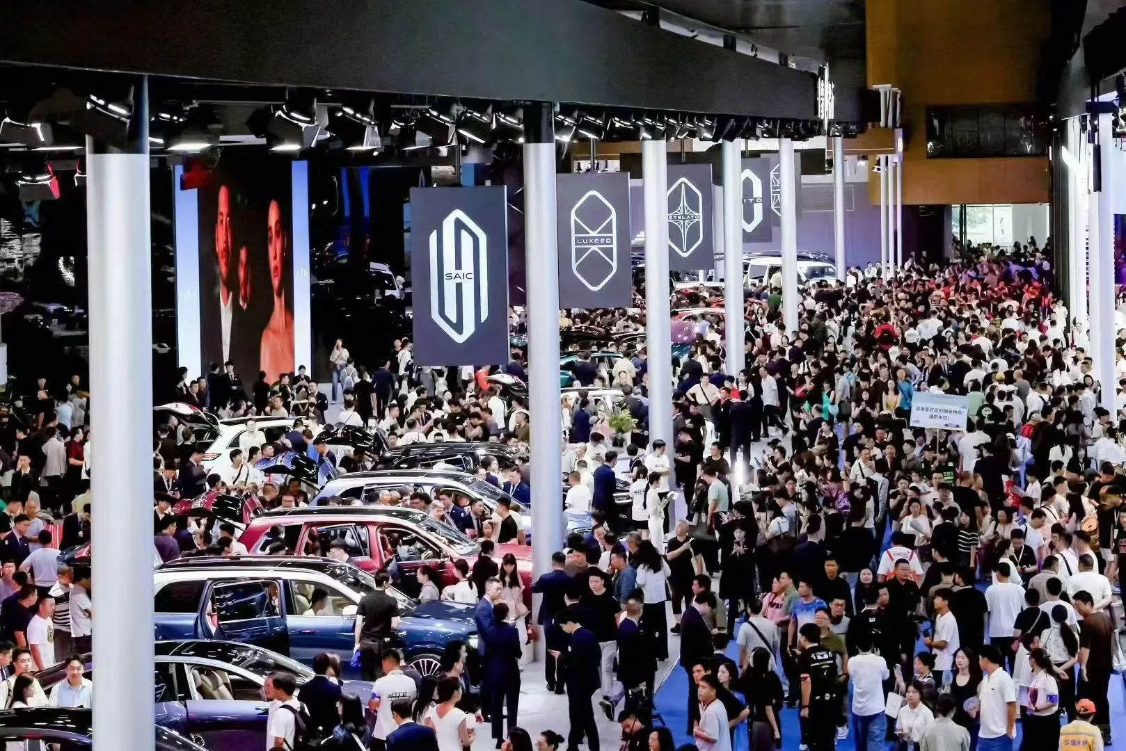 这场展会上的每一秒都值得记录?