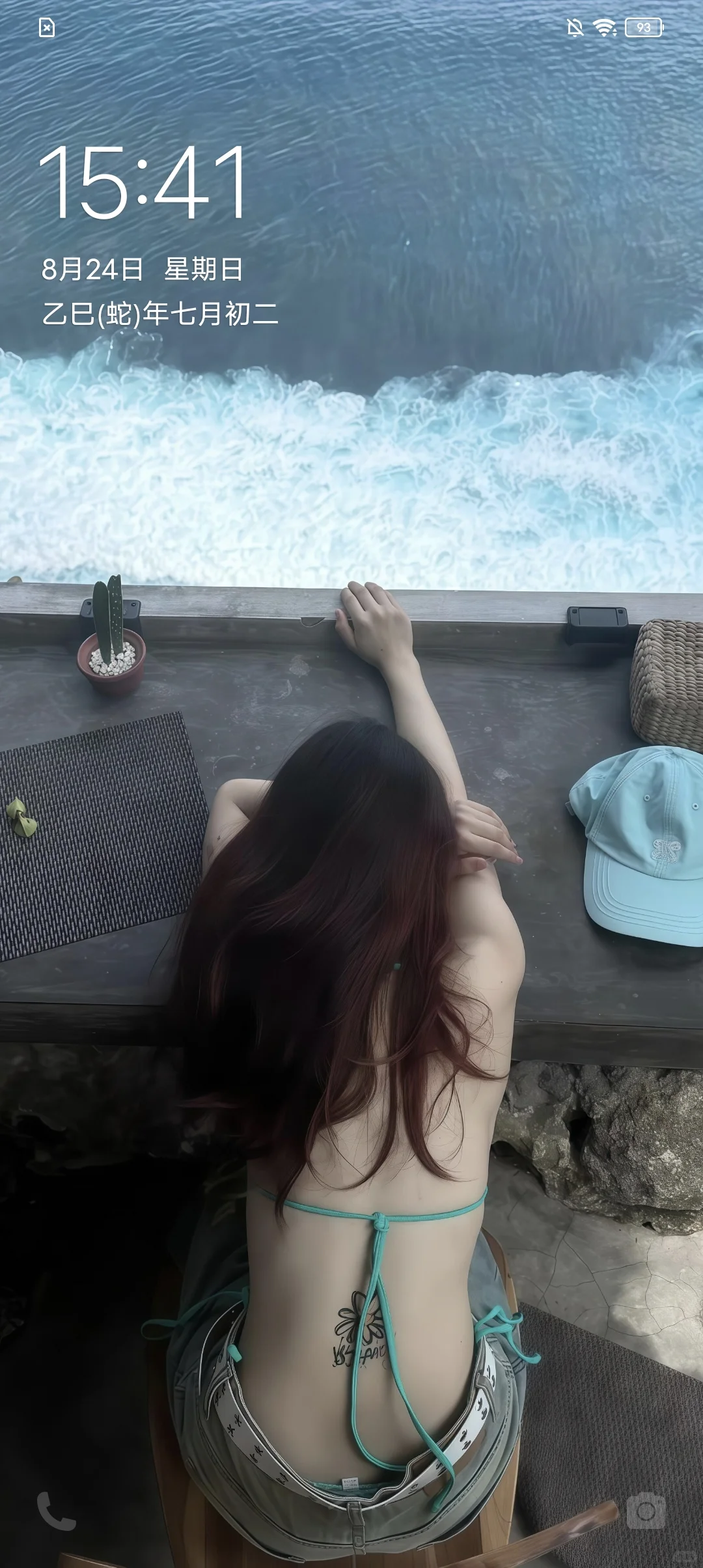 甜妹居家瘦腰壁纸 穿露脐装超可 点进