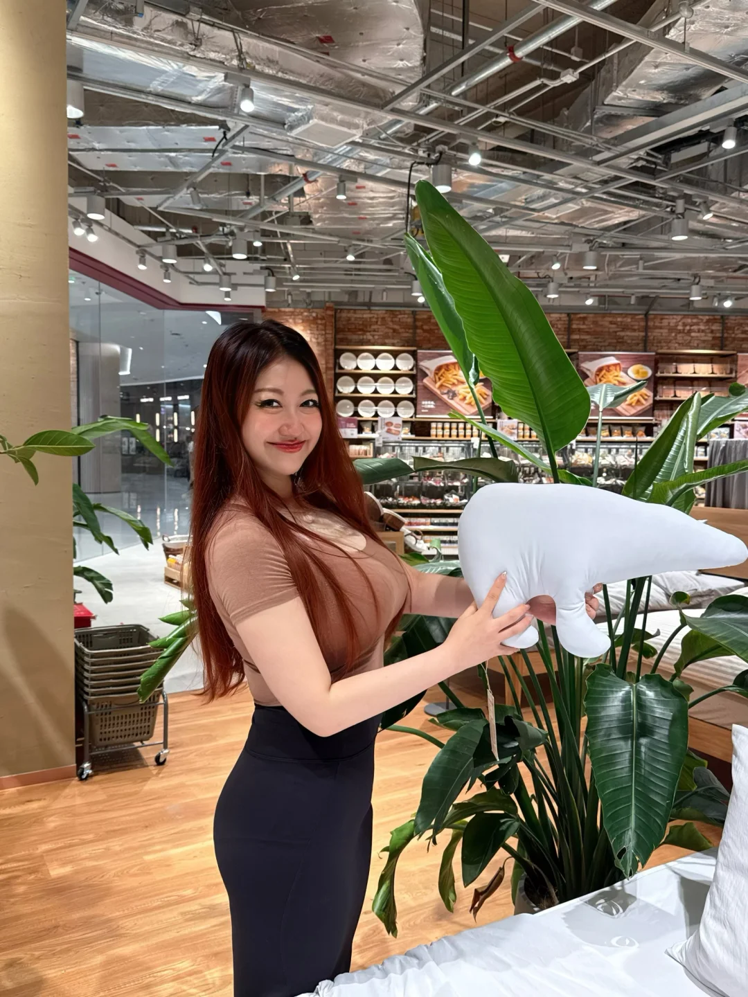 与卡戴珊同行最新路透