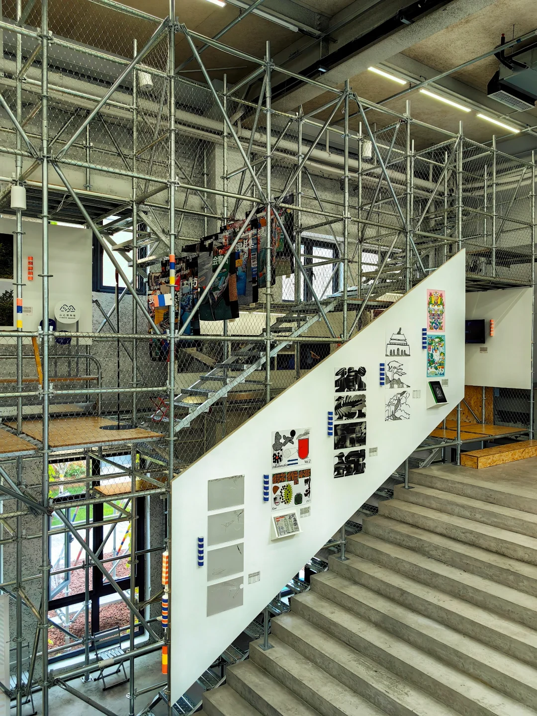 INFJ看展，颅内弹幕谁吵赢了？