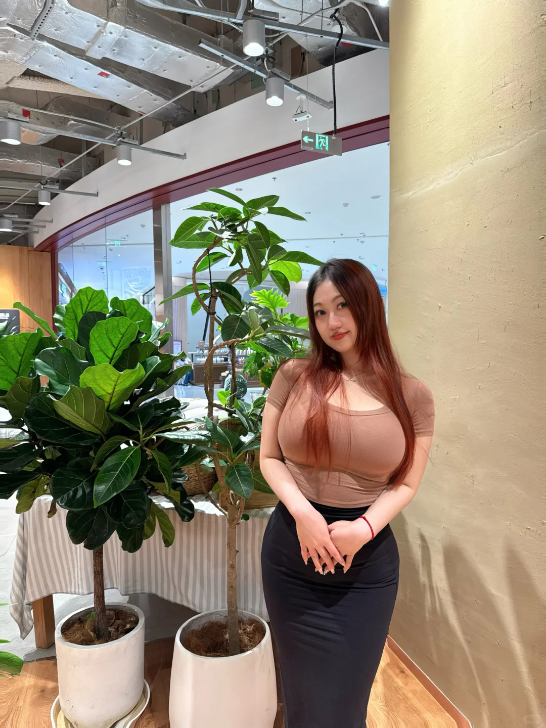 与卡戴珊同行最新路透