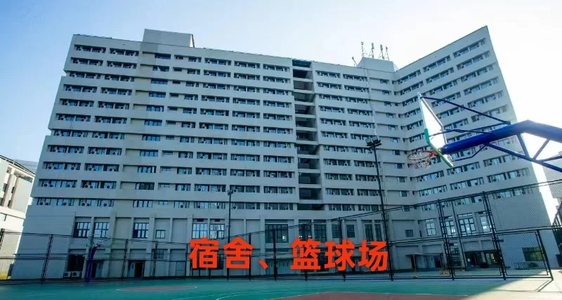 现代化工业厂房的震撼视觉 ?