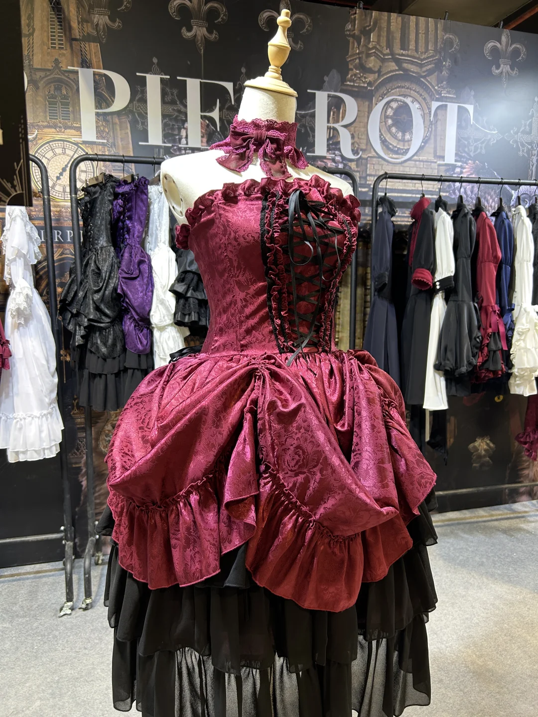 请选择您的哥特人偶˖⁺˚♱ ₊