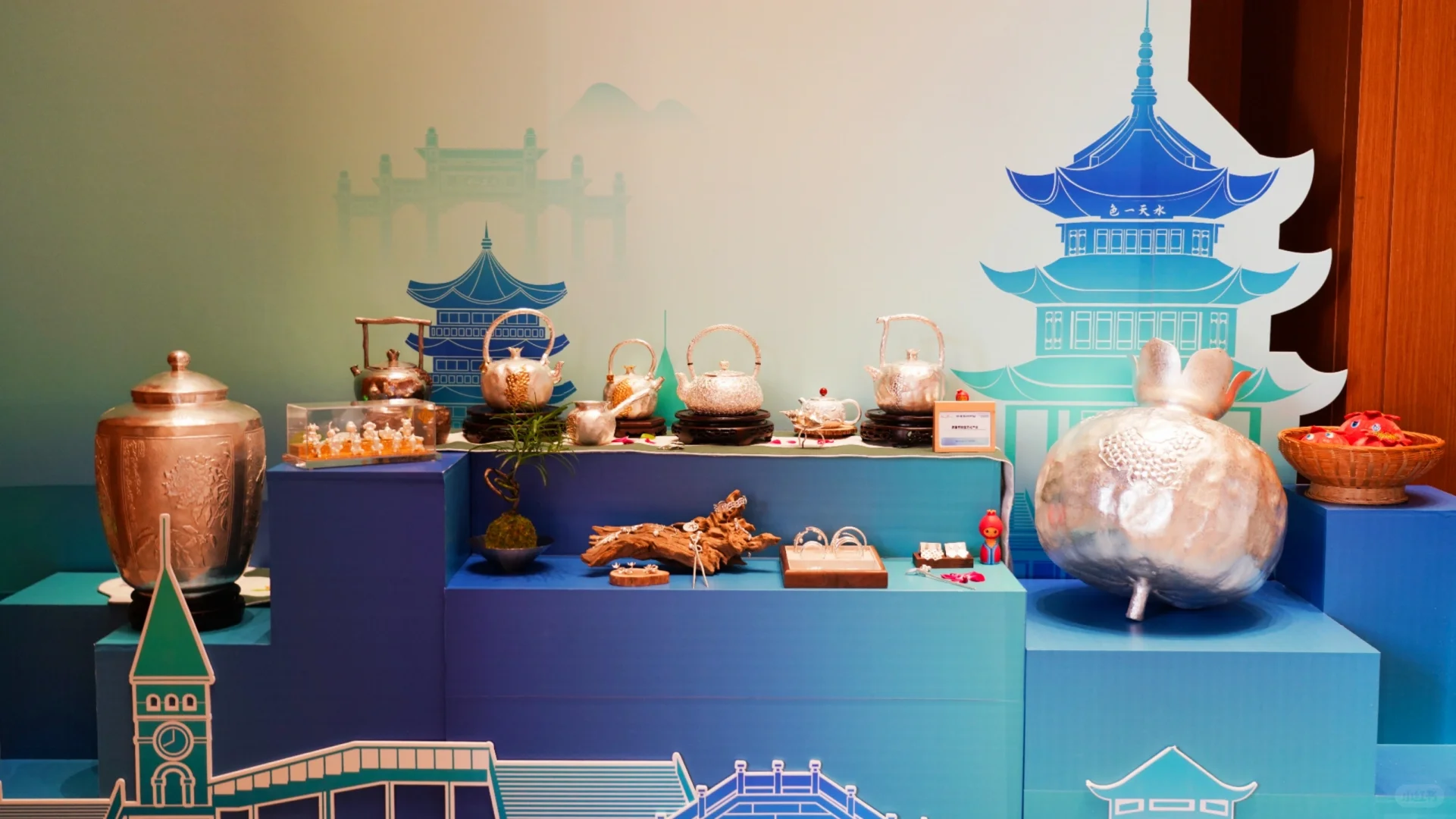 2025蒙自文旅推介会#旅居23℃