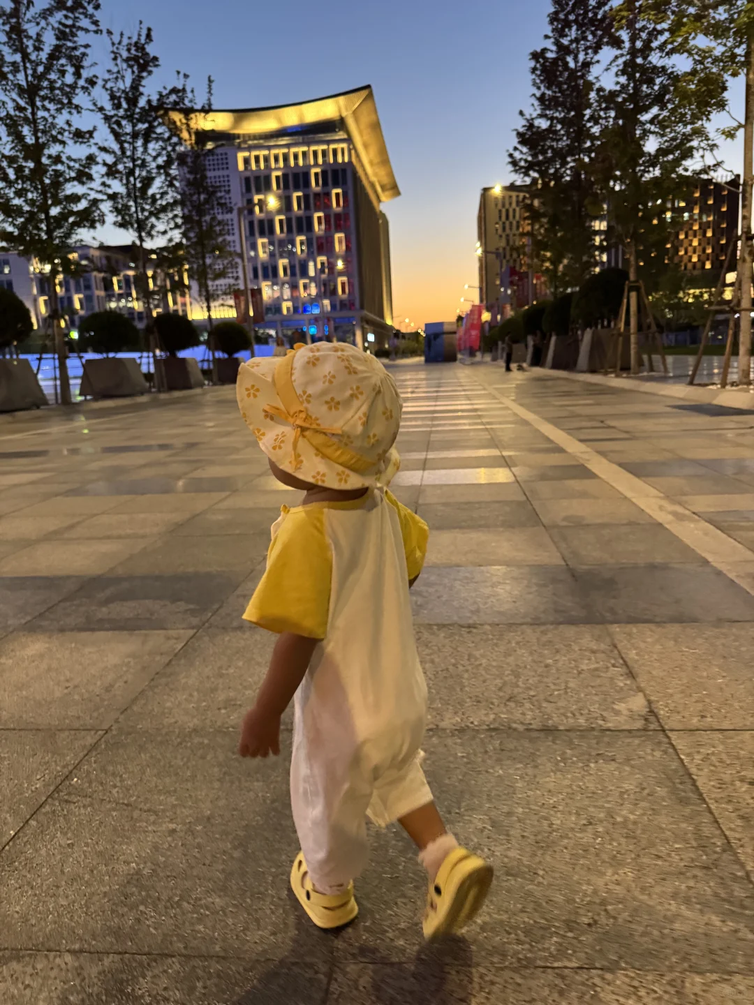 周末遛娃，就在雄安会展中心走一走