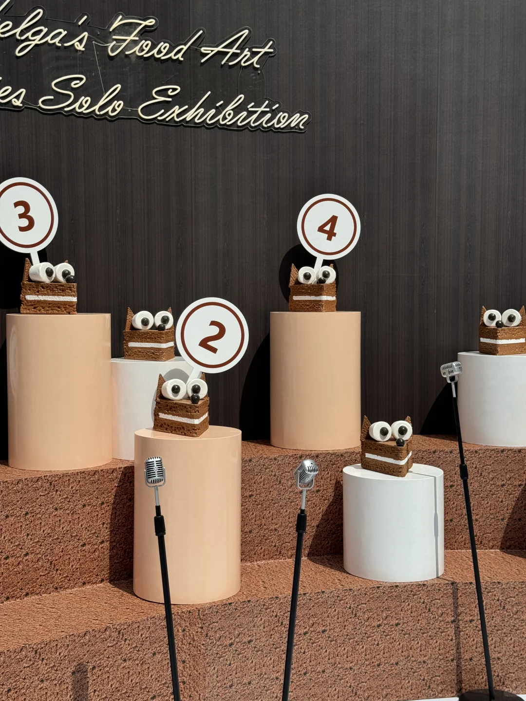 食事的创意艺术展终于开幕…