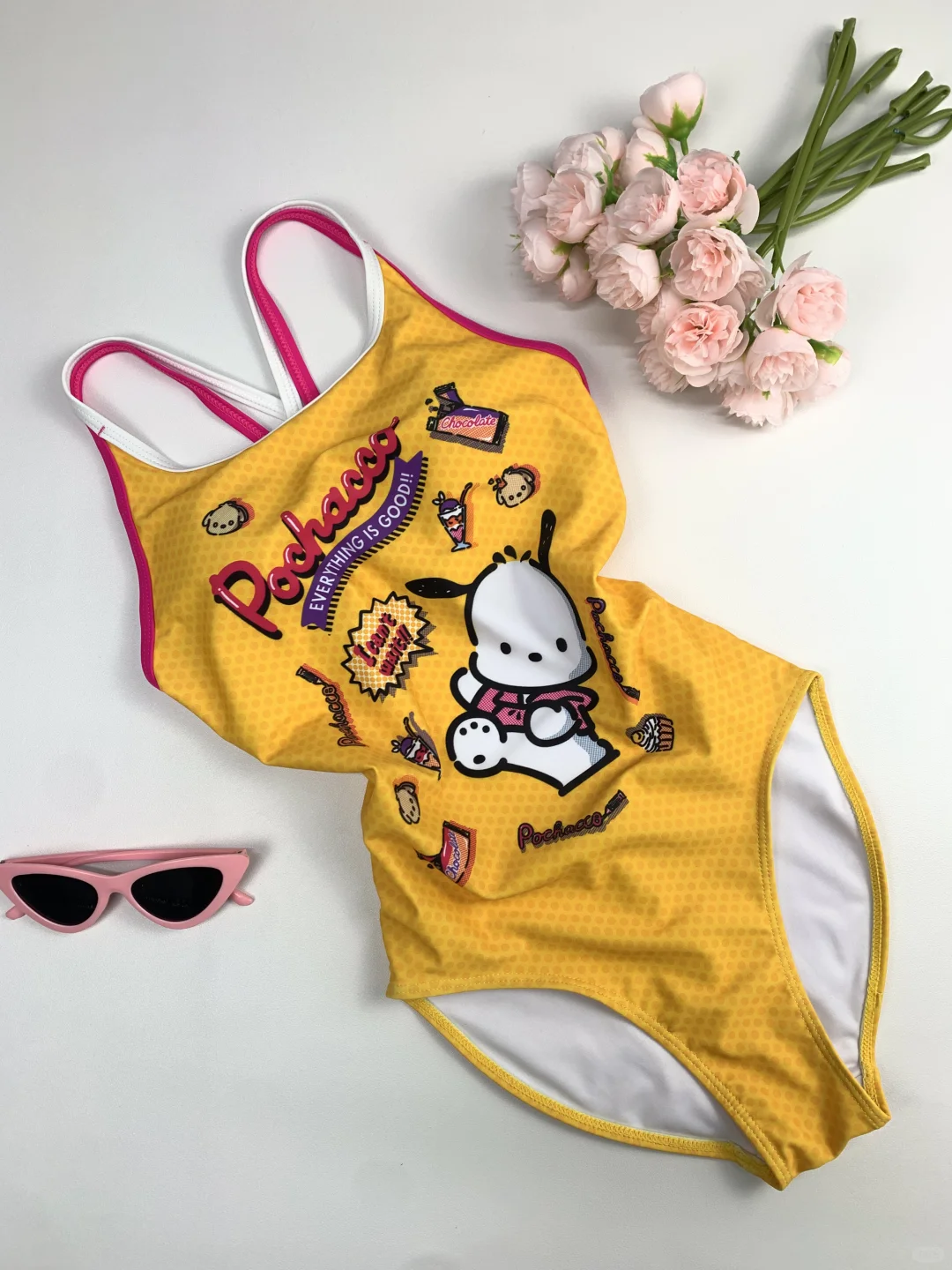 黄色小闪电⚡️可爱又显眼的帕恰狗泳衣?
