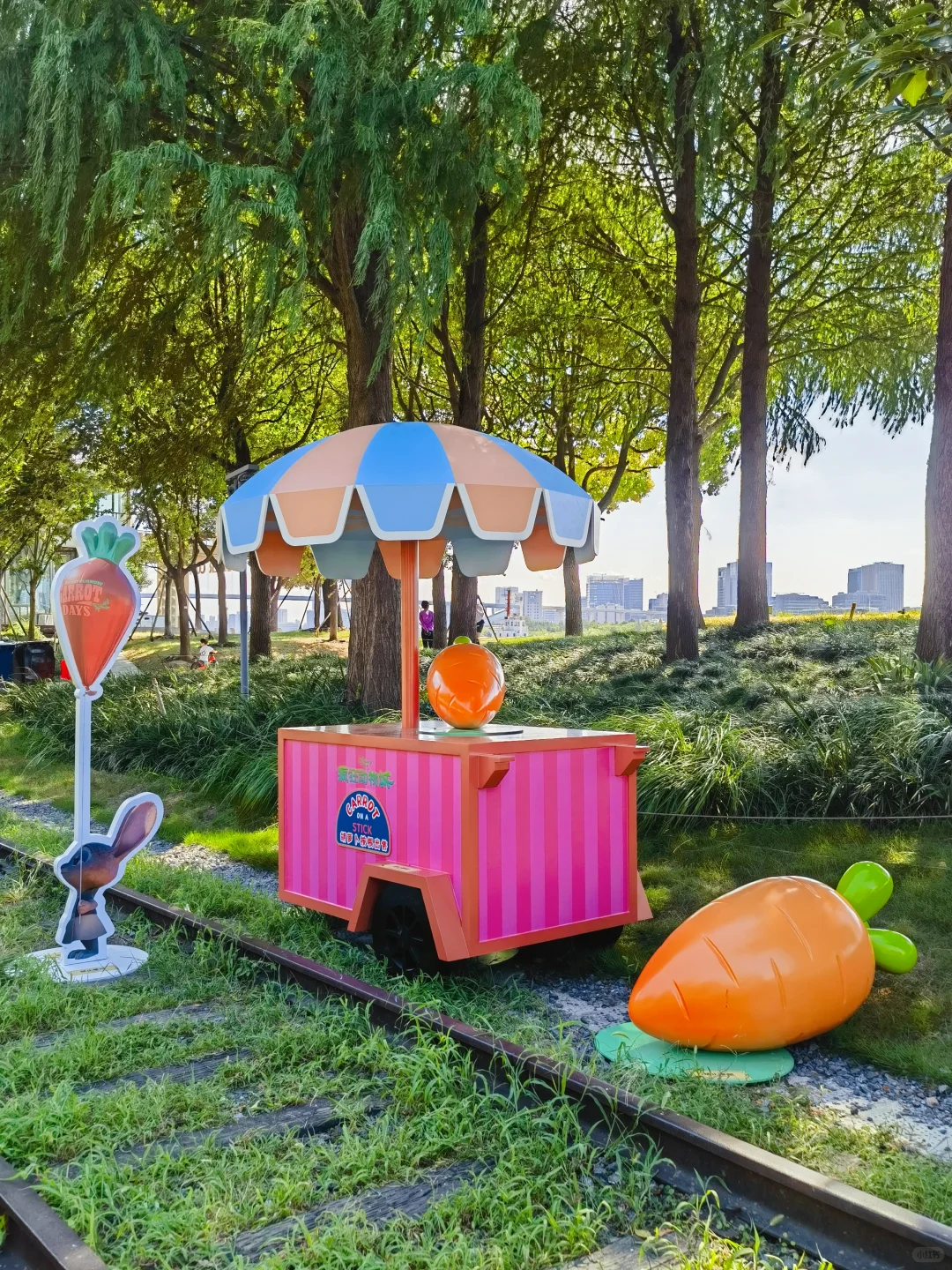 上海西岸❗工业风江景里的“疯狂动物城”