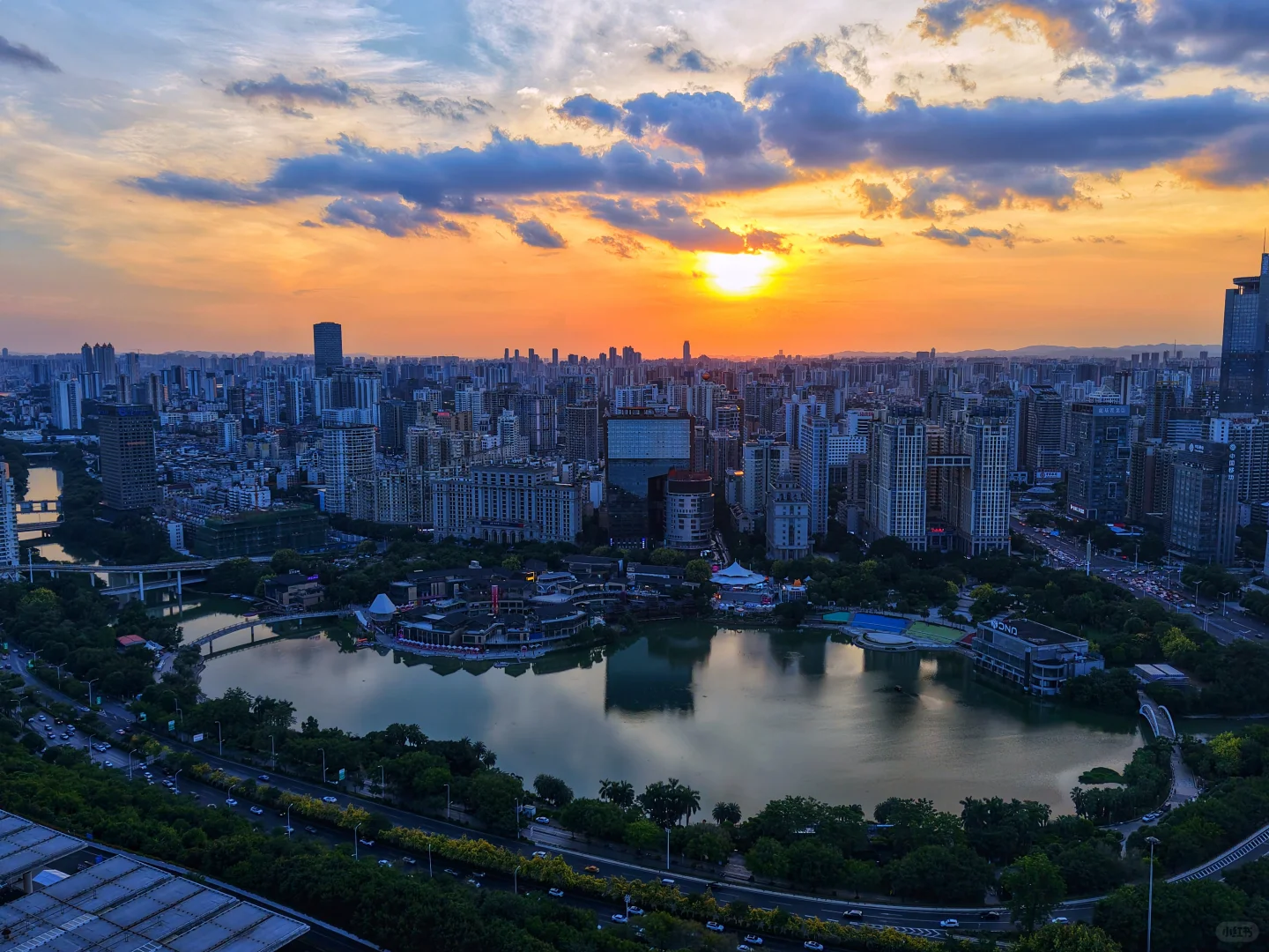 南宁国际会展中心换新装了！