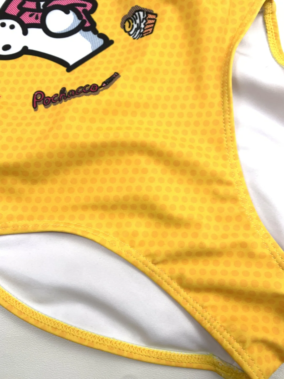 黄色小闪电⚡️可爱又显眼的帕恰狗泳衣?