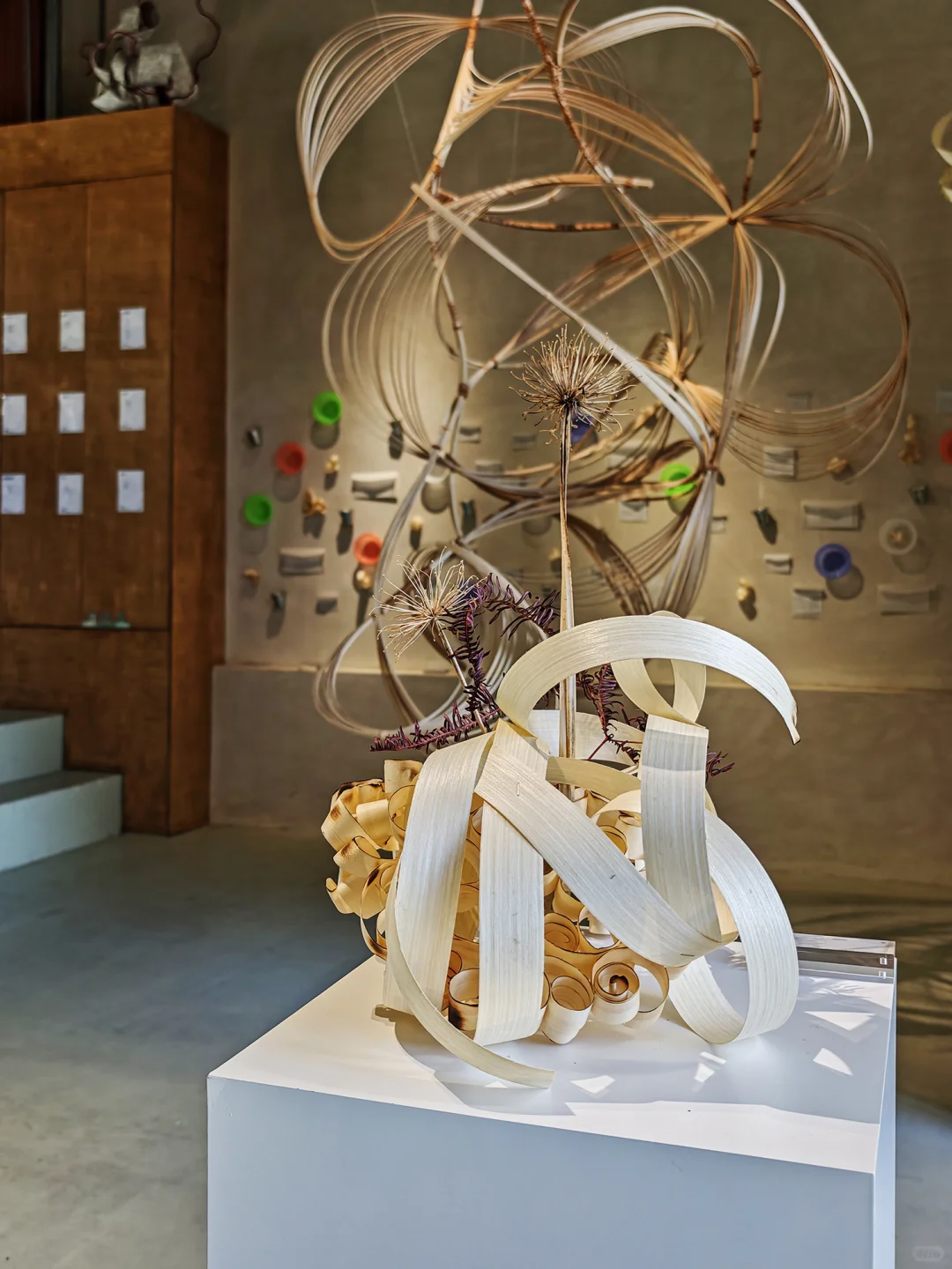 杭州小众展览|杭钢遗址里的诗歌香薰装置展