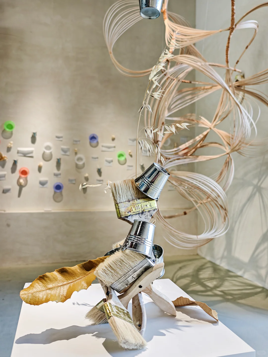 杭州小众展览|杭钢遗址里的诗歌香薰装置展