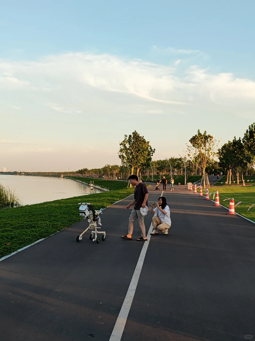 ?海河边的秘密花园！国家会展中心旁的遛