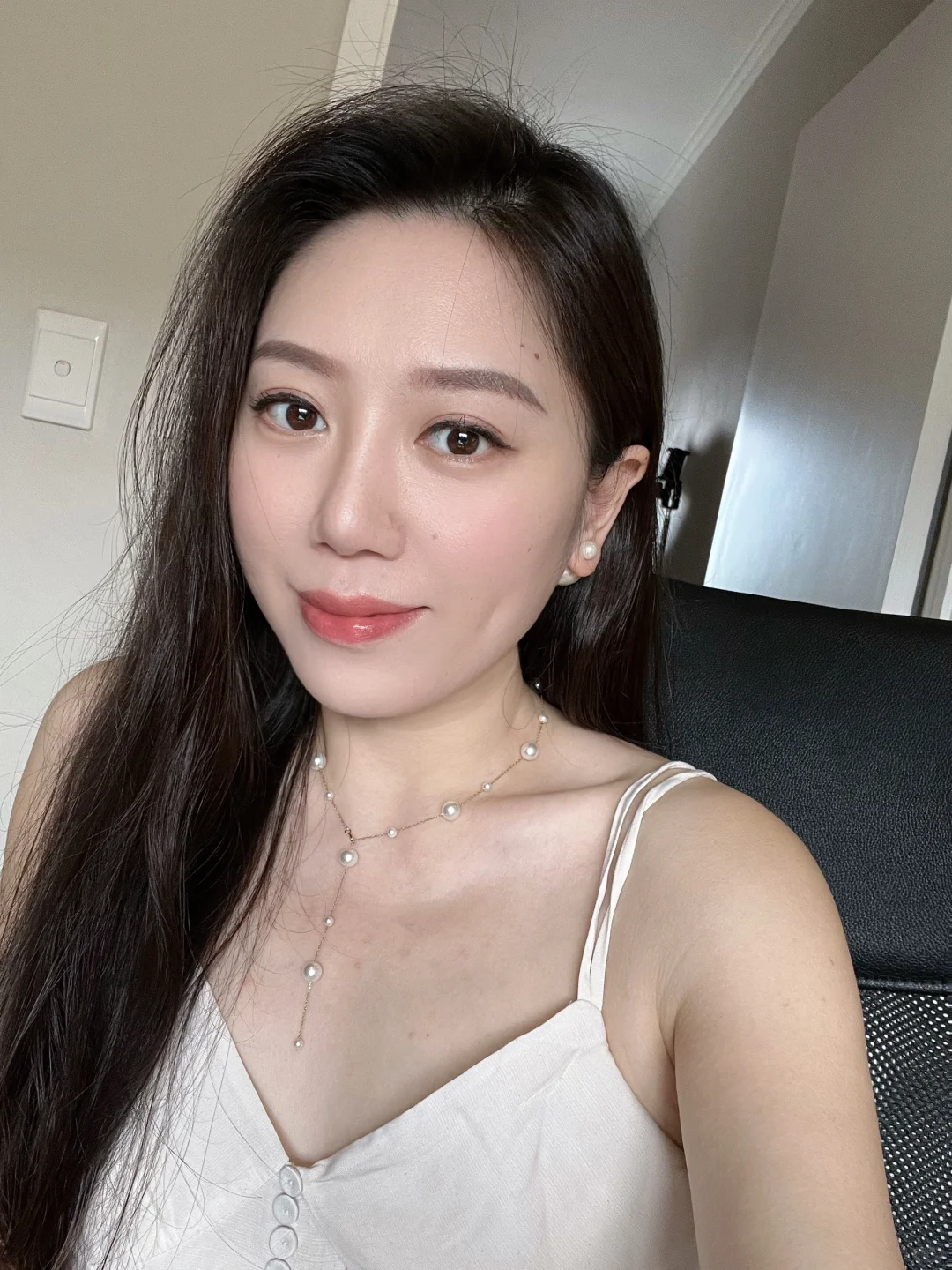 40岁两娃妈妈  依然坚持黑长直