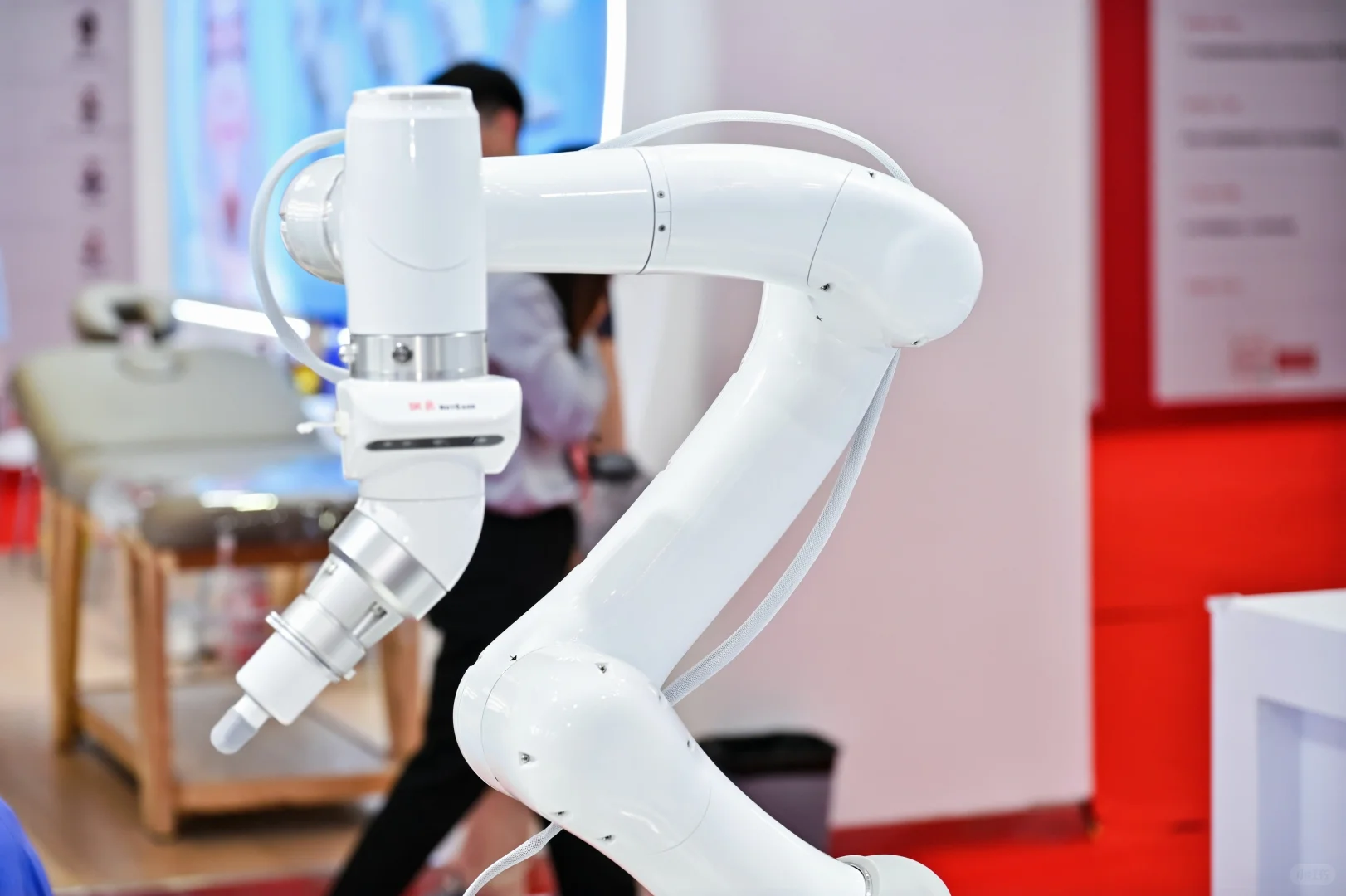 2025广州美博会上永不疲惫的王牌技师