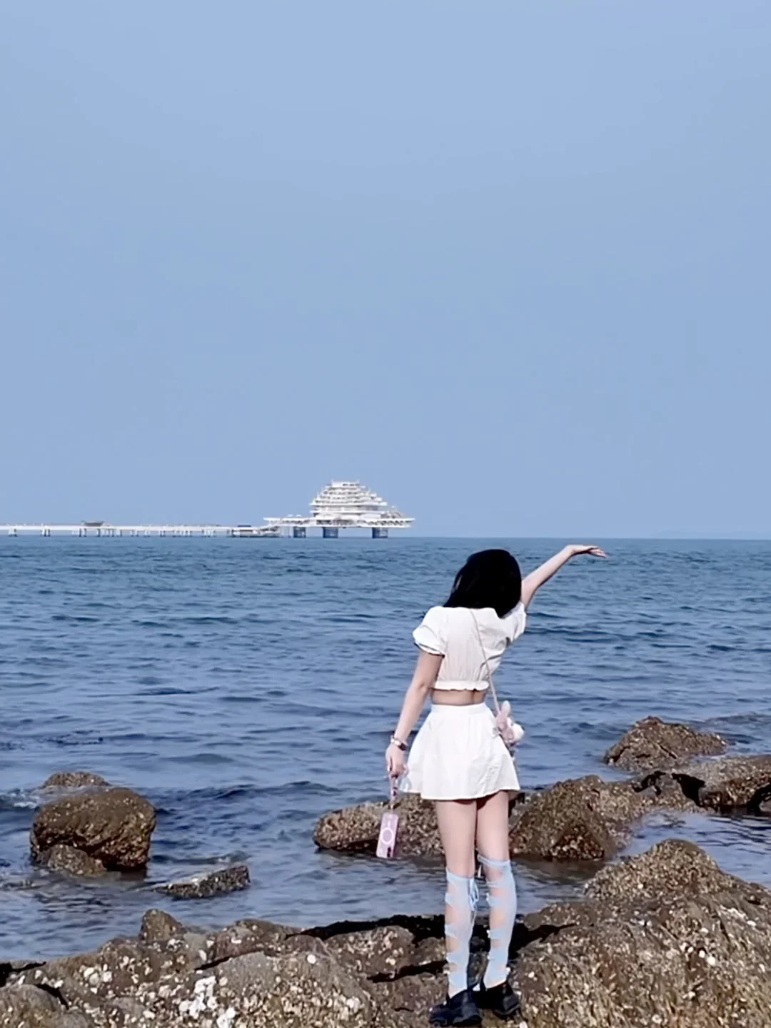 九套苹果型女孩的平价海边穿搭