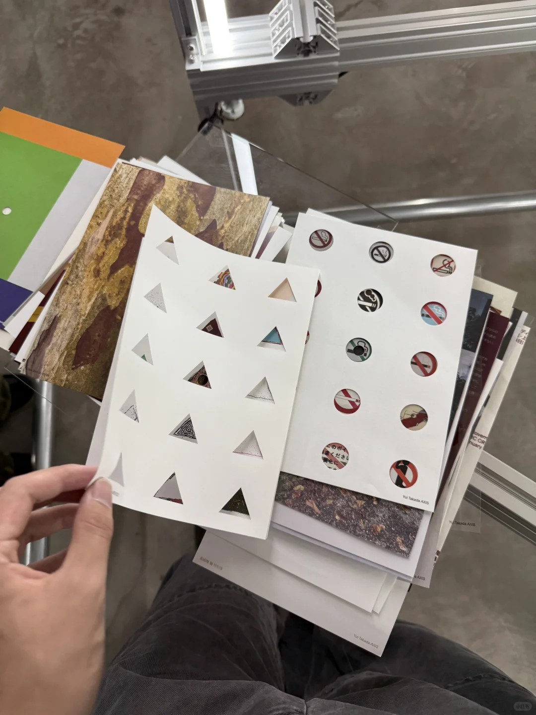 一个很好玩的看设计展方式?