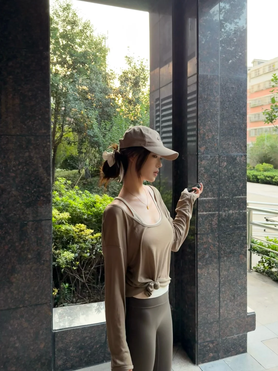 巧克力味的瑜伽服?