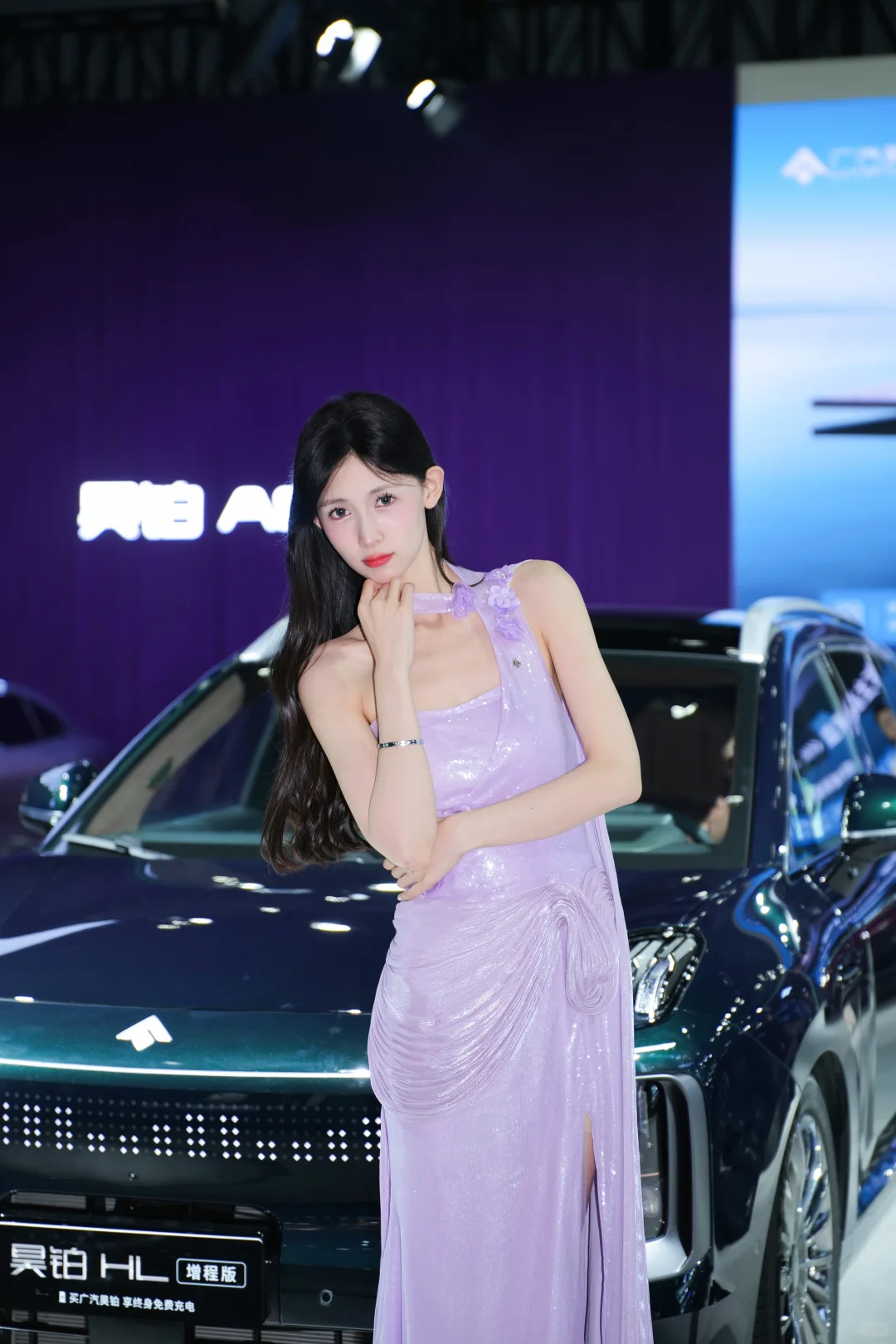 成都车展模特小姐姐合集?（二）