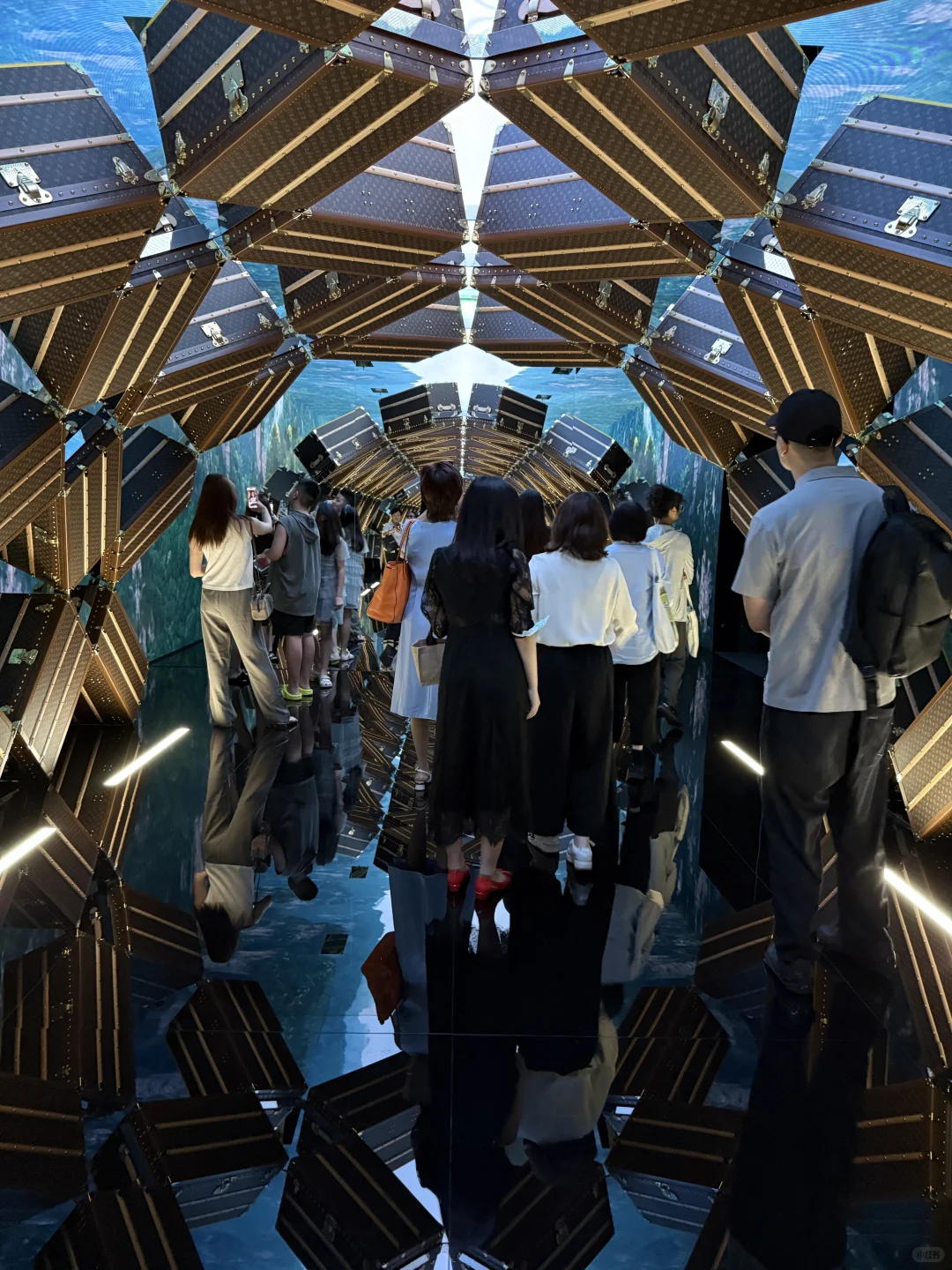 魔都新地标！LV巨轮路易号免费登船打卡攻略