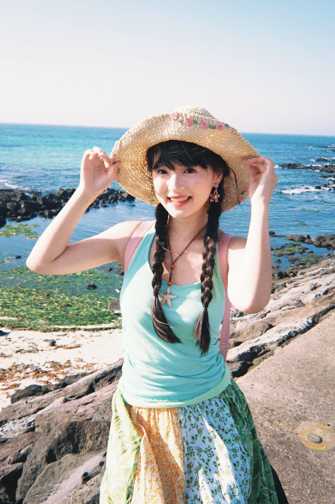 存一些海边拍照姿势?｜图文版?