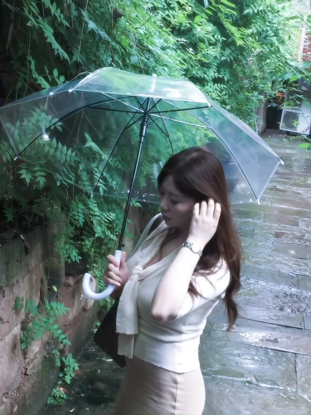 娇妻日常：我不爱无聊人间 只偏爱你眉眼