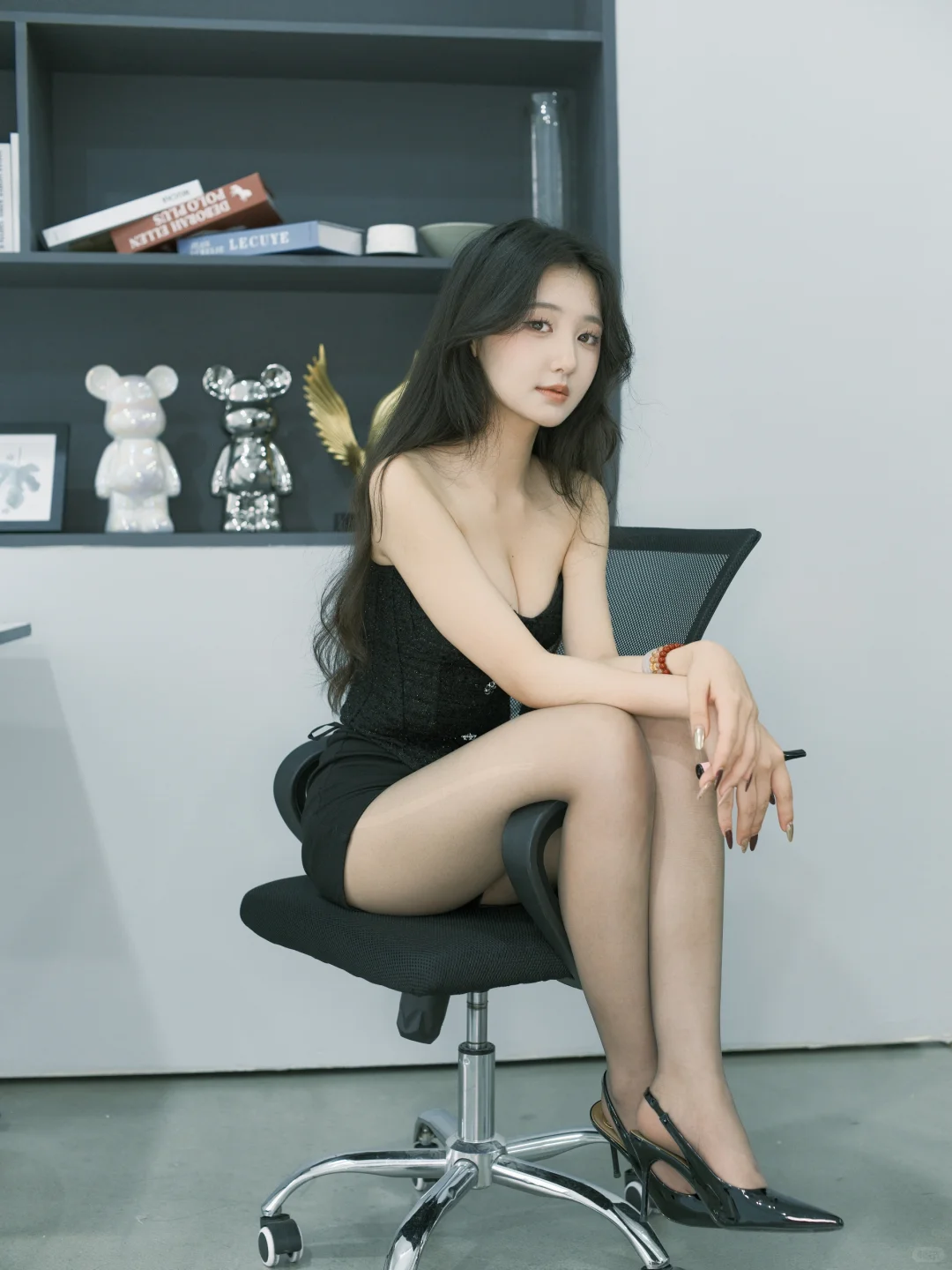 辣妹拍照｜摸鱼辣妹
