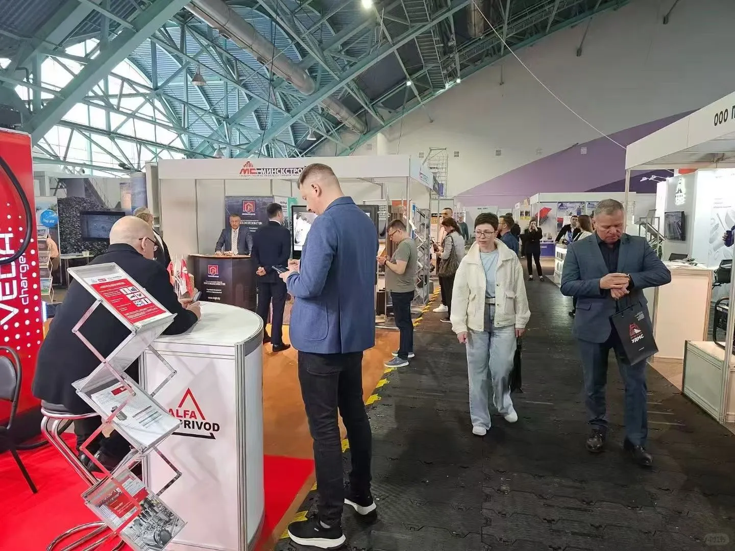 ?东欧建筑机械展｜白俄罗斯，建筑人冲！