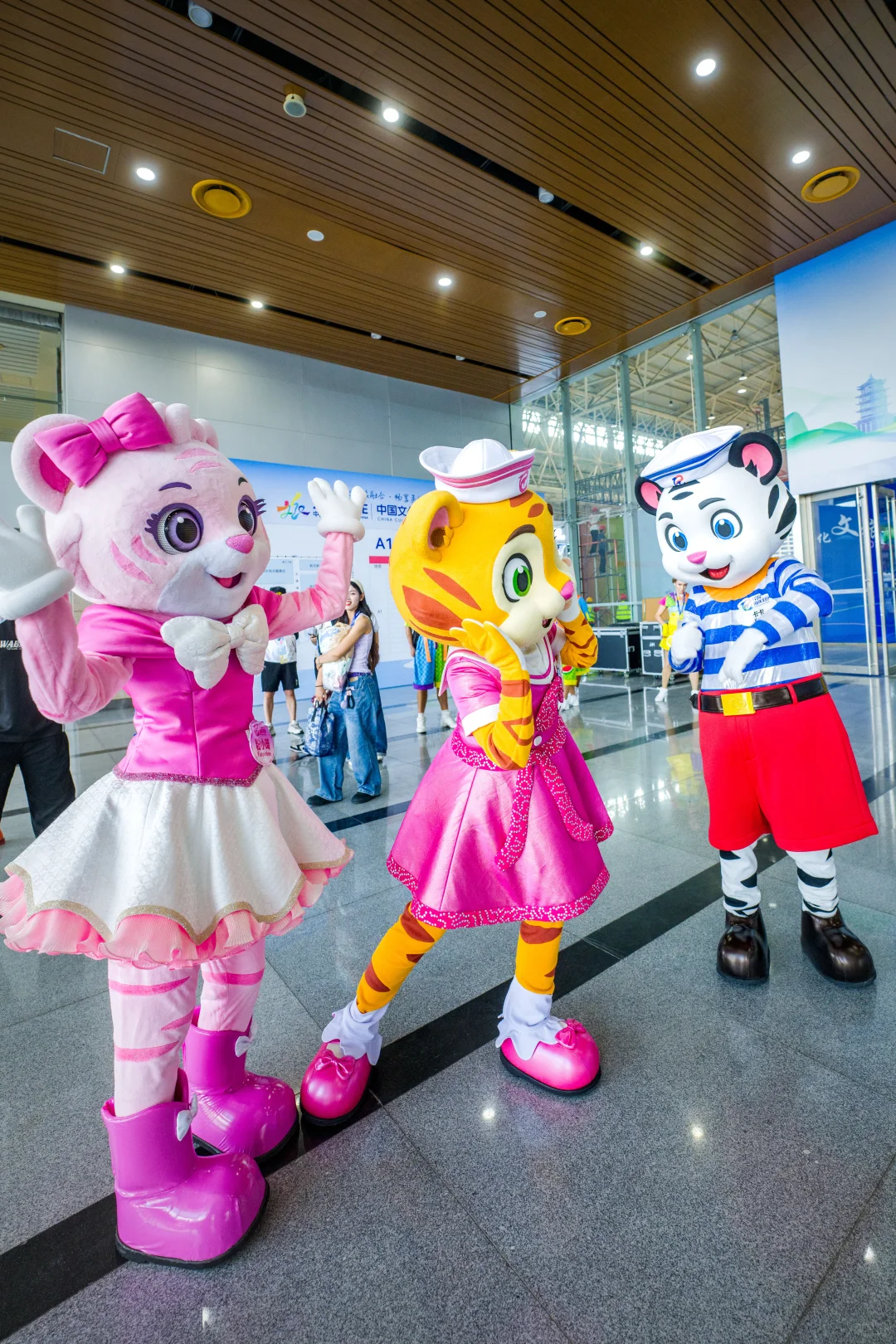 就在明天！武汉人速冲！20台花车巡游文创天堂