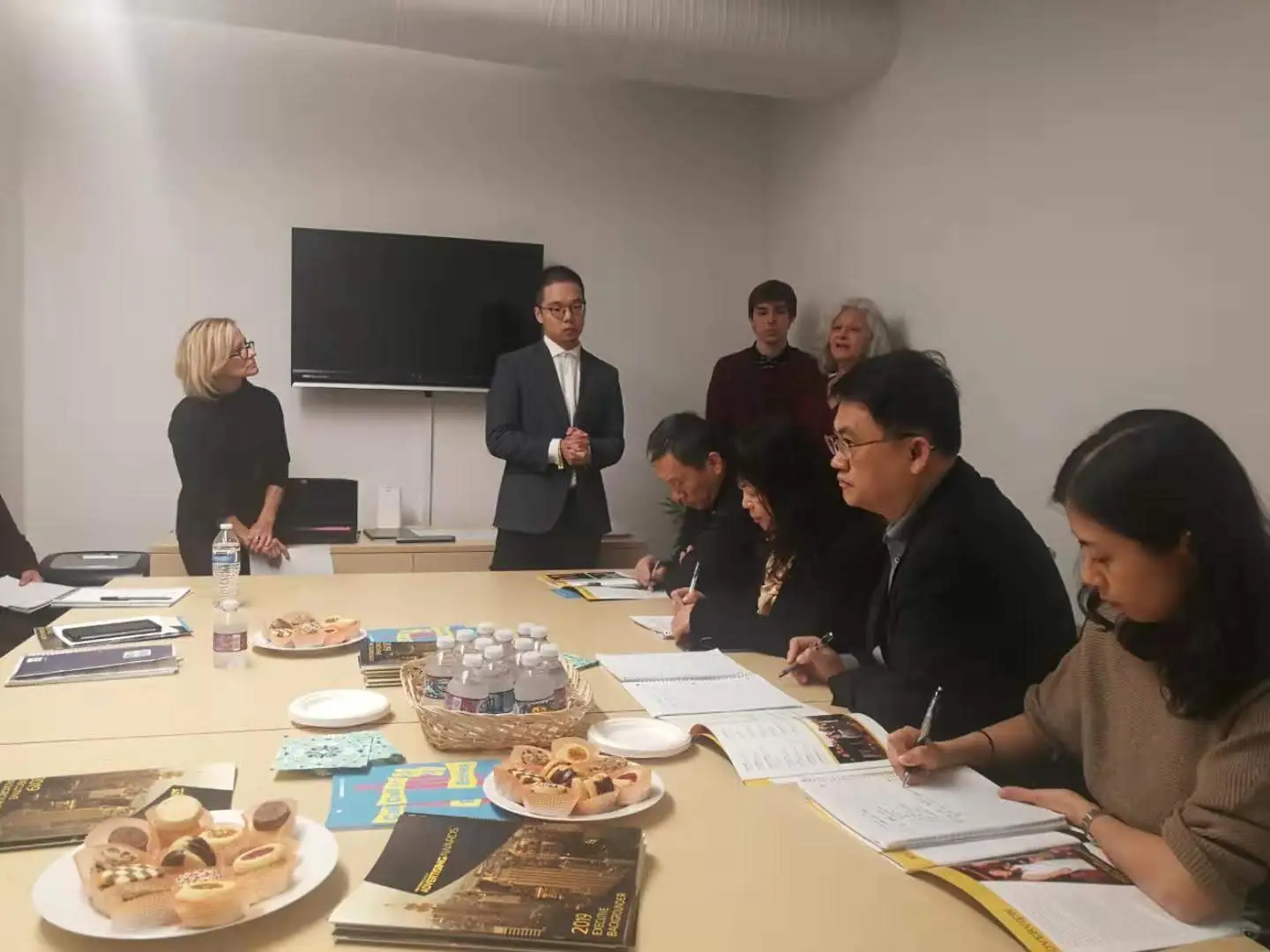 杜塞尔多夫&科隆展会中英翻译