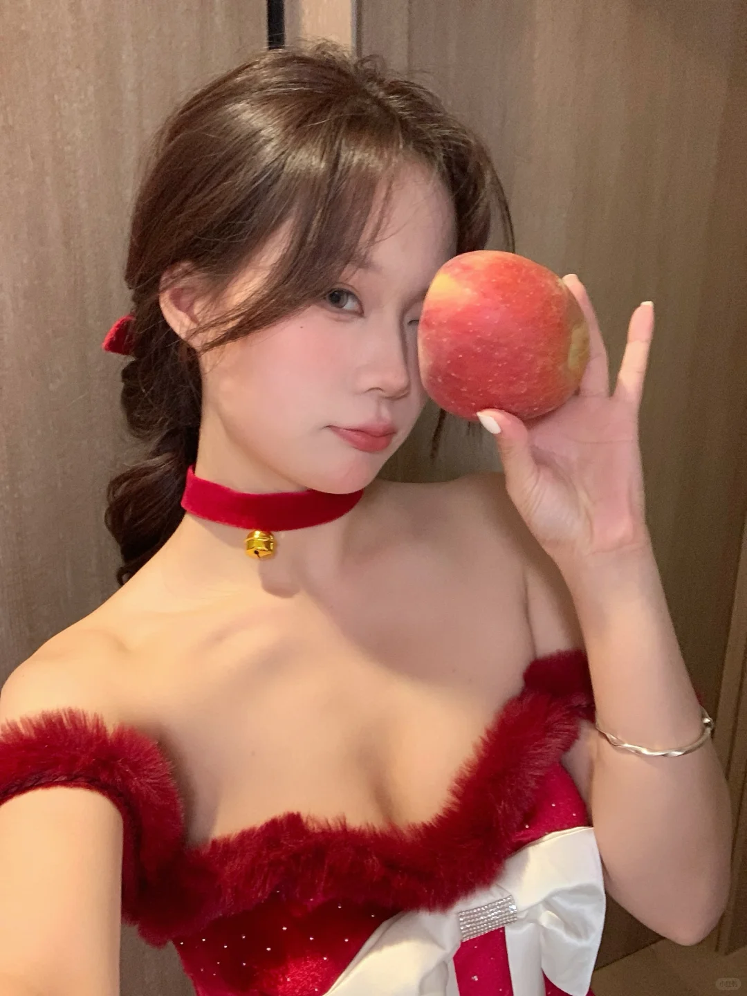 *.♱︎??.°. ꙳..◍不露腿的居家圣诞照自拍版