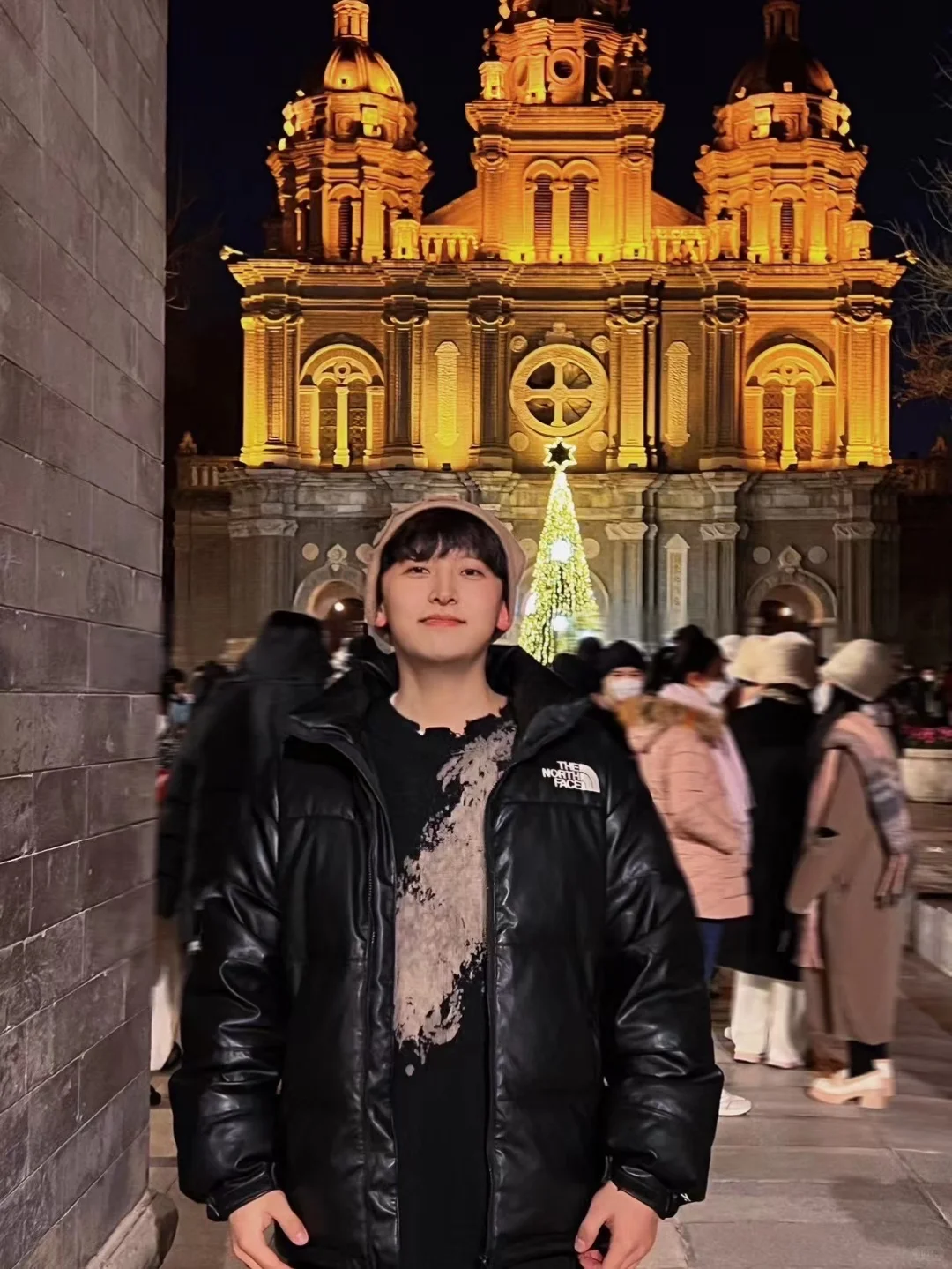 能不能让我谈个美女一起做情侣号