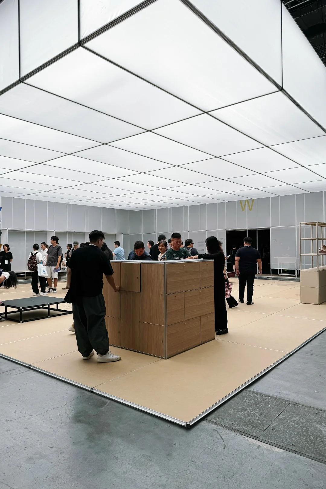 - 上海看展 ：今年醉好看的展厅与产品设计！