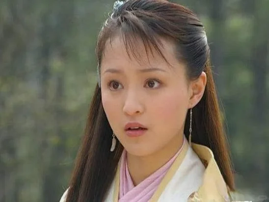 红牡丹居然演了至尊红颜里的凌静