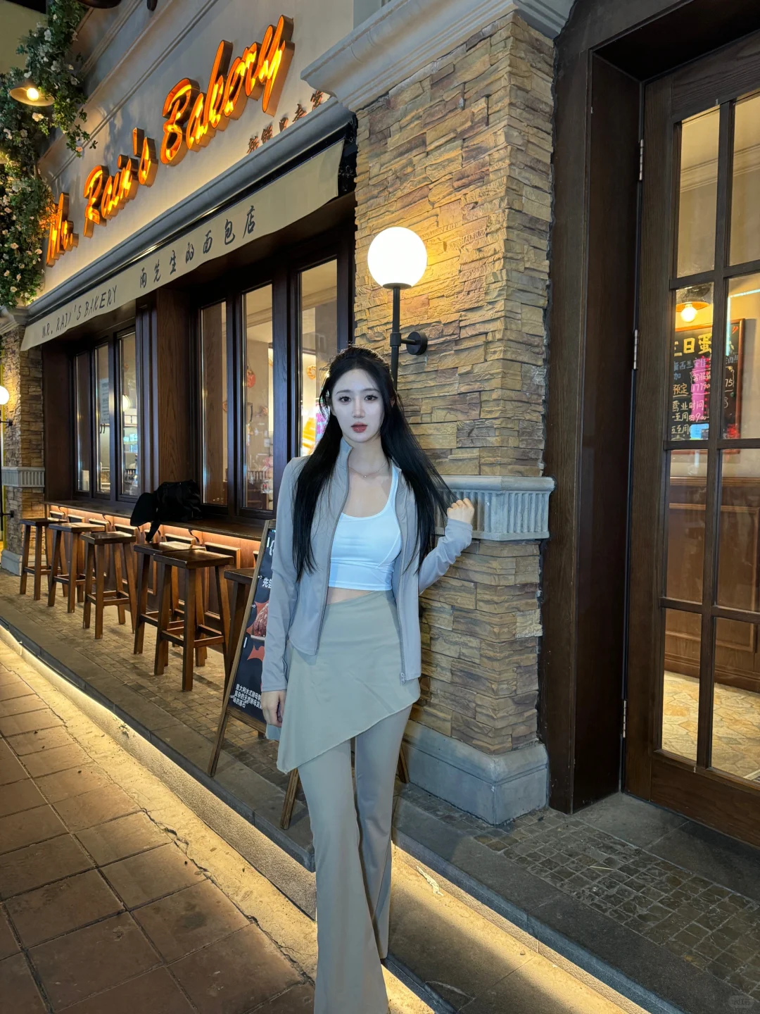穿搭的尽头是瑜伽服吧?