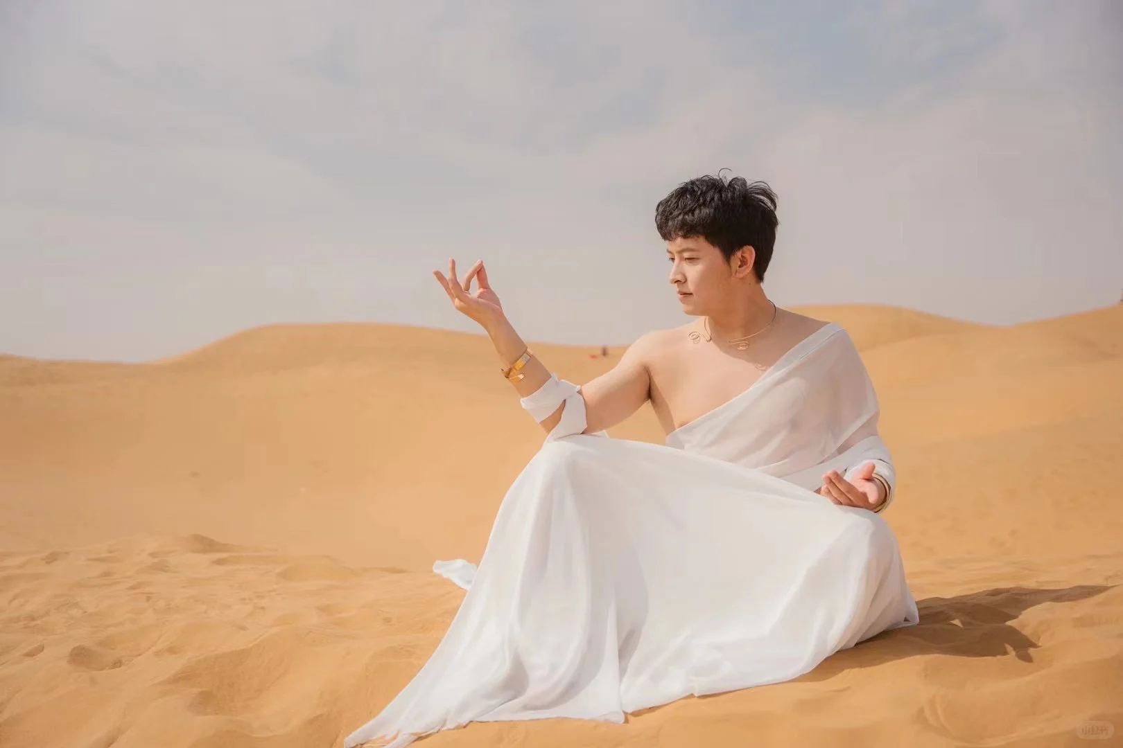 能不能让我谈个美女一起做情侣号