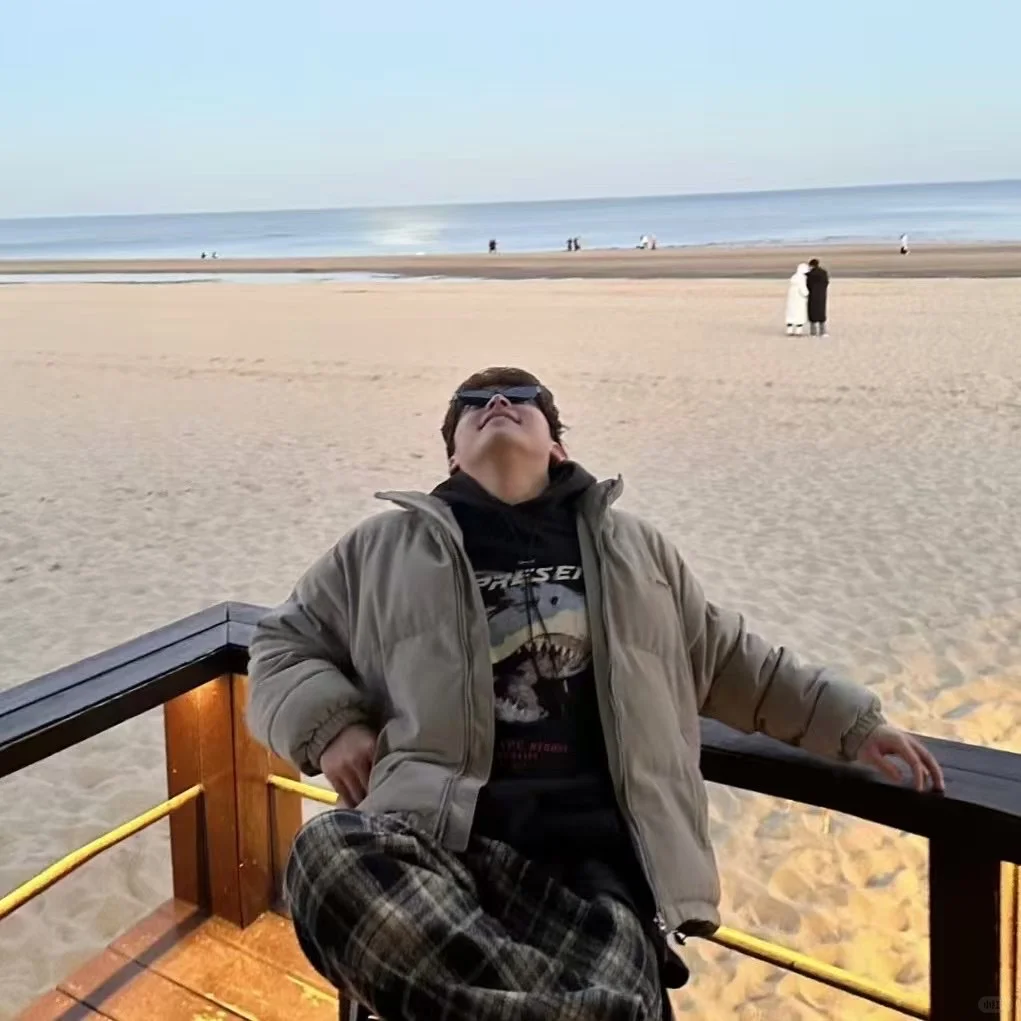 能不能让我谈个美女一起做情侣号