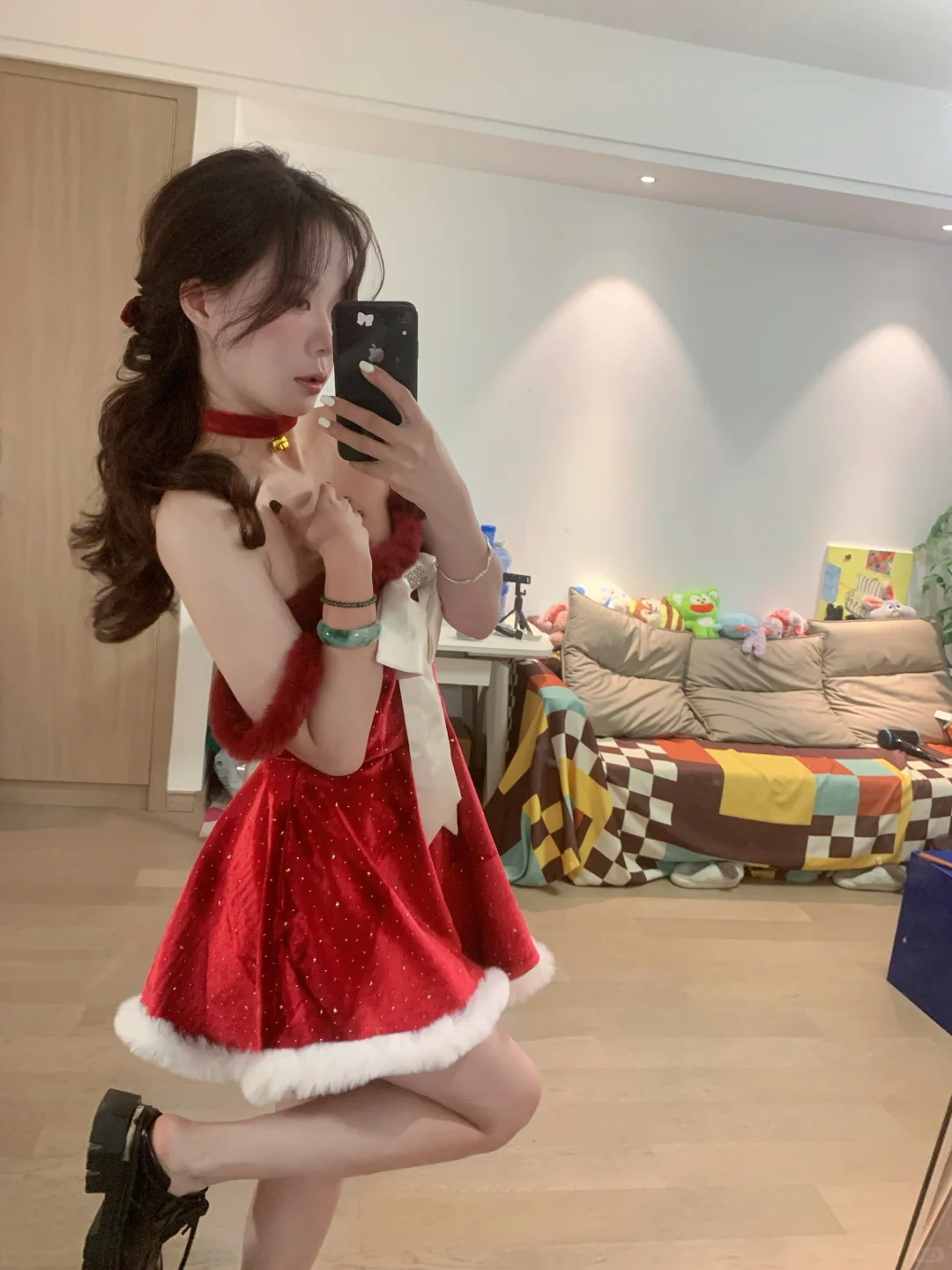 *.♱︎??.°. ꙳..◍不露腿的居家圣诞照自拍版