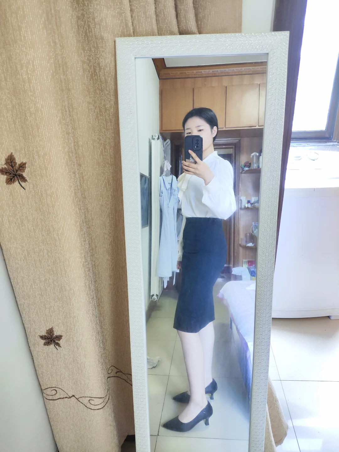 面试战袍选哪套