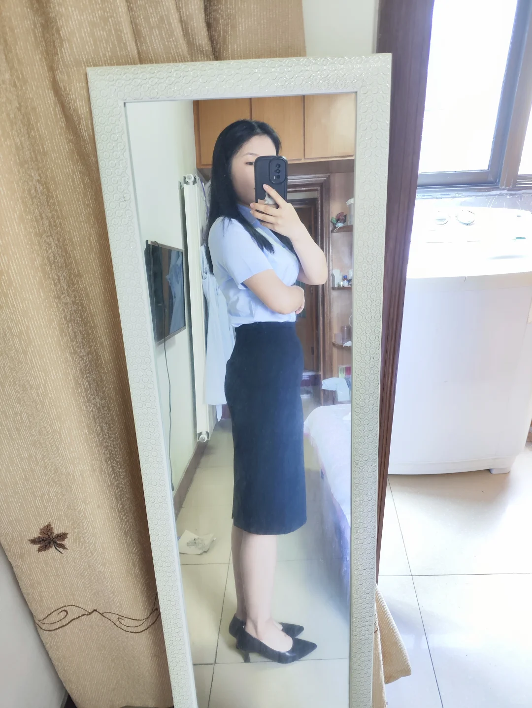 面试战袍选哪套