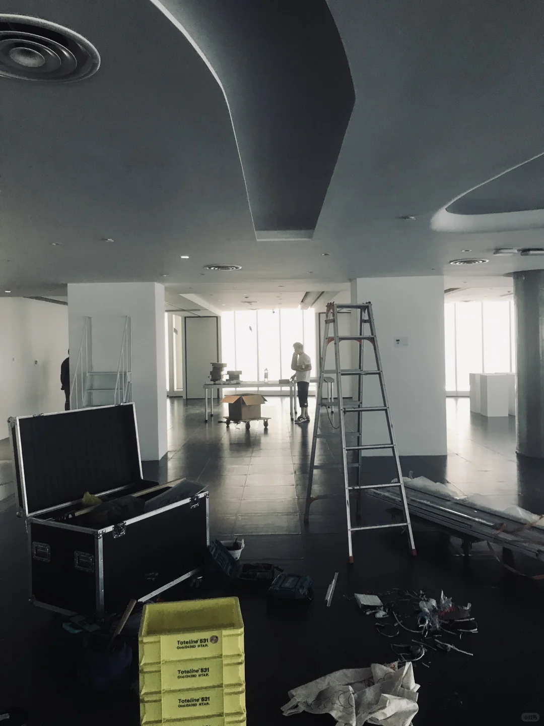 “百里挑一”D&AD作品展布展