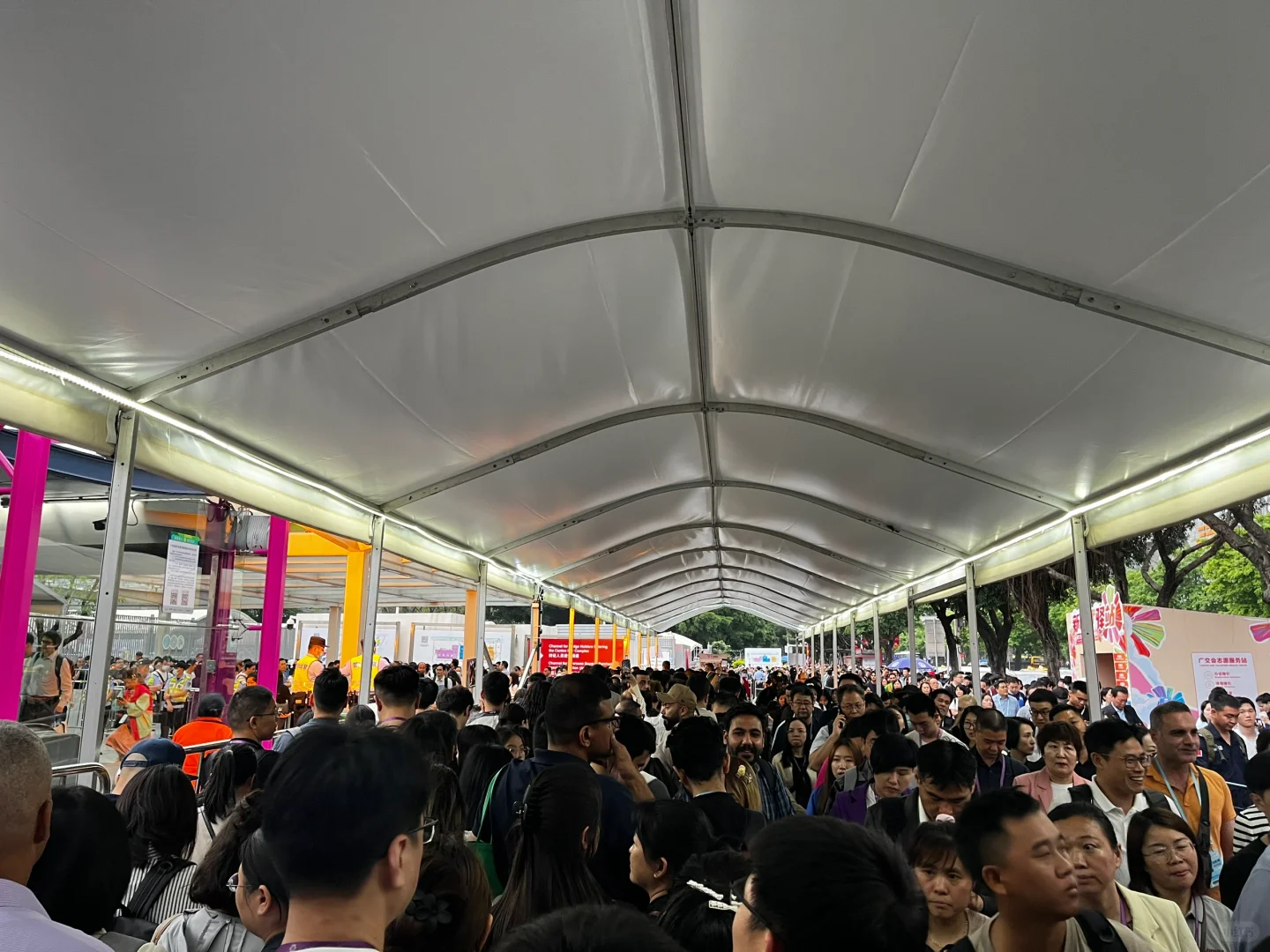 离136届广交会报名截止时间还有一天！