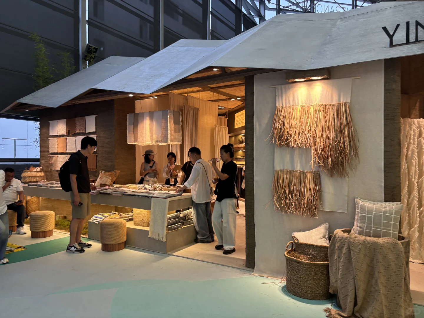 地产打工人PLOG｜上海摩登设计展&家具展