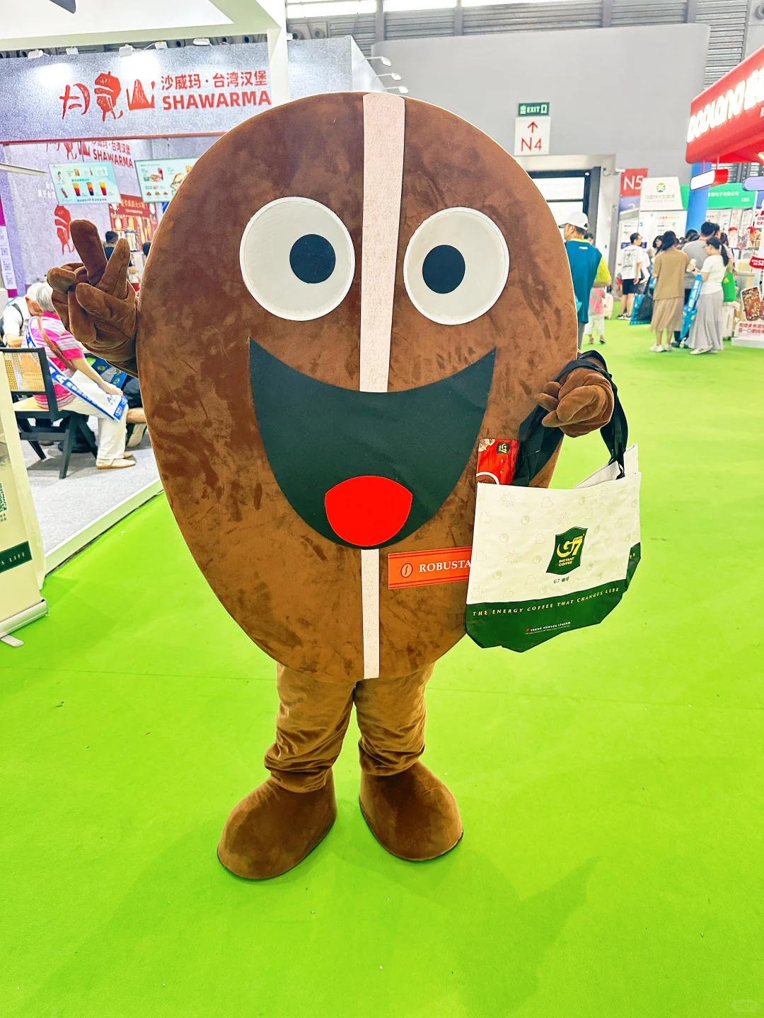 天！这真是我俩在上海逛过最好吃的展了！